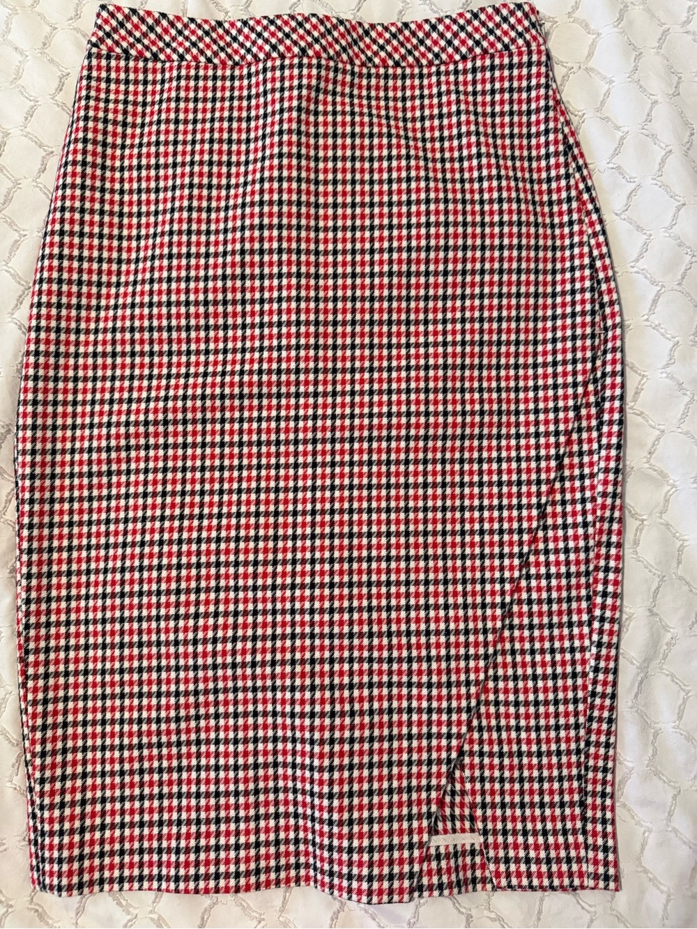 Banana Republic Classic Red & Black Houndstooth Pencil Skirt size 2